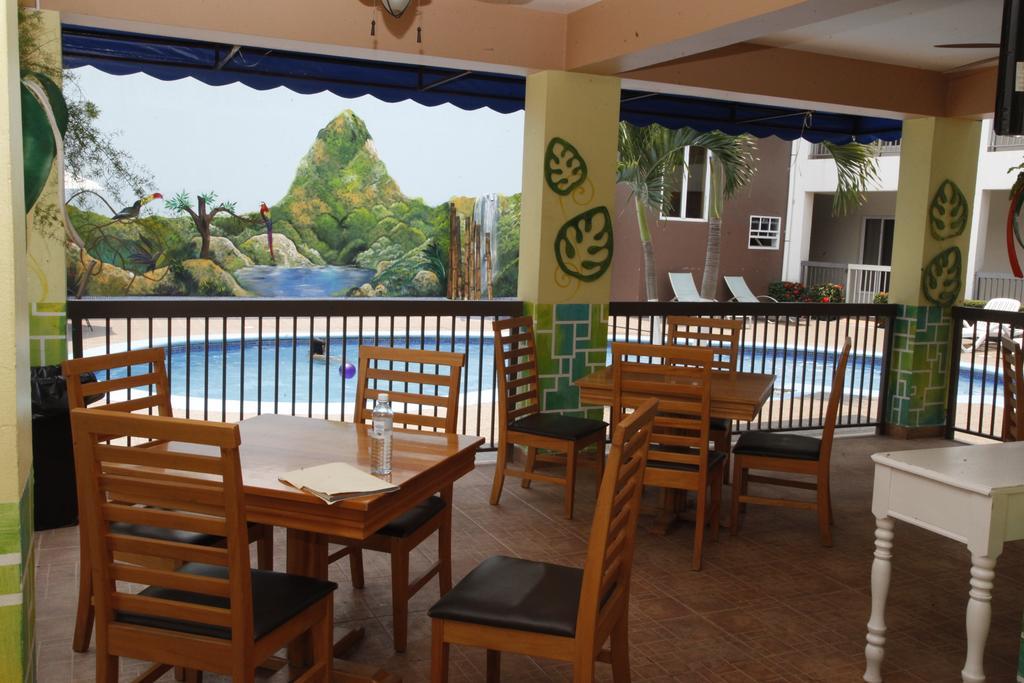 Apart Hotel Pico Bonito Ла-Сейба Экстерьер фото
